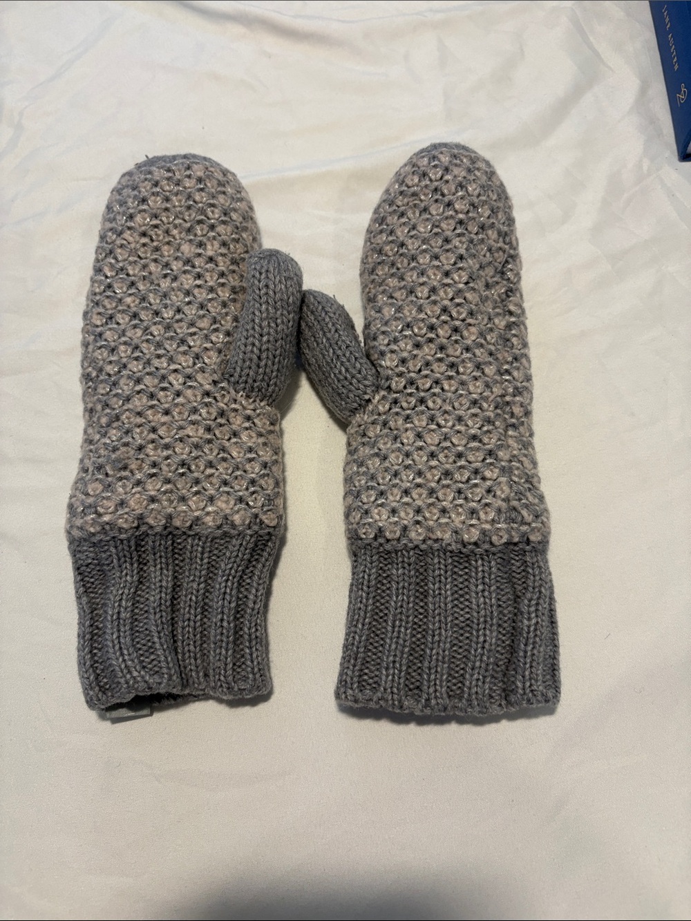 Calvin Klein Gray Knit Women's Mittens